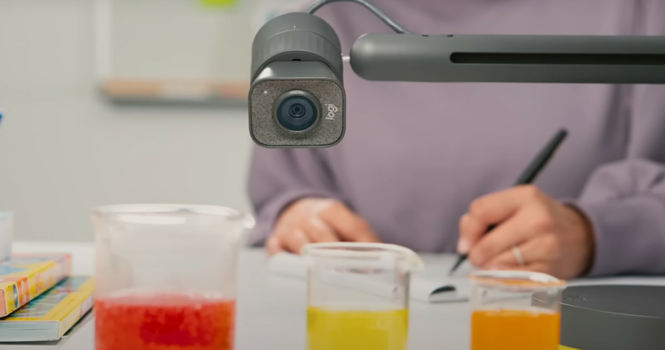 Esta webcam da Logitech é a mais flexível que você já viu