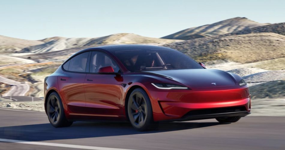 Chegou o novo Tesla Model 3 Performance: mais rápido, ok, mas para onde foram os 50 HP?